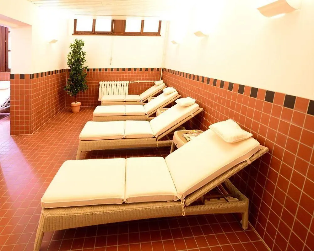 Hotel Schloss Eckberg Dresden