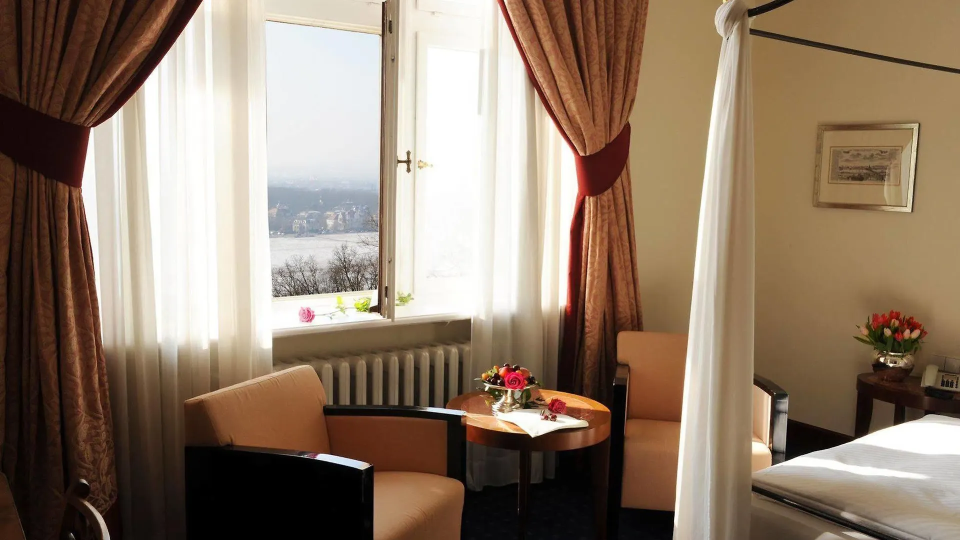 Hotel Schloss Eckberg Dresden