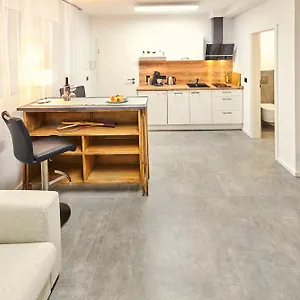 City Apartments Hannover 4* Hanower