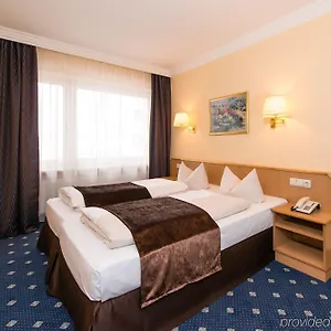 Royal 3* Monachium