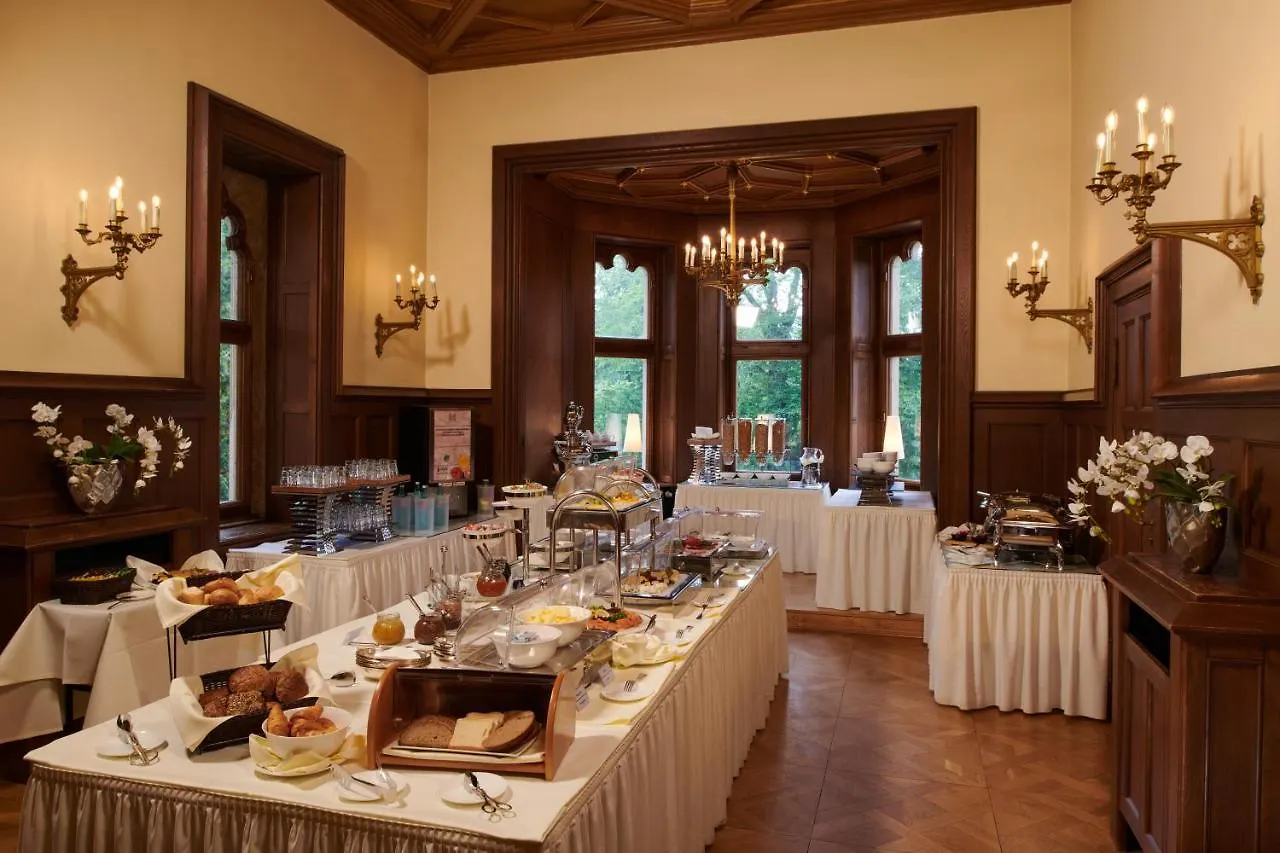 Hotel Schloss Eckberg Dresden