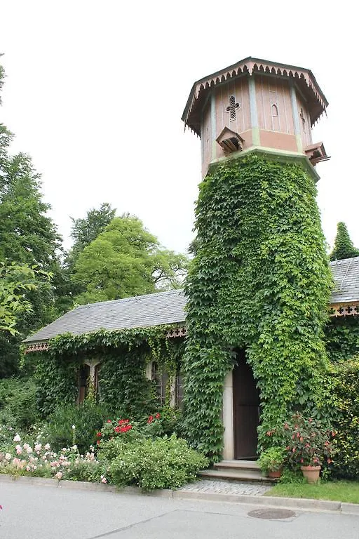 Hotel Schloss Eckberg Dresden
