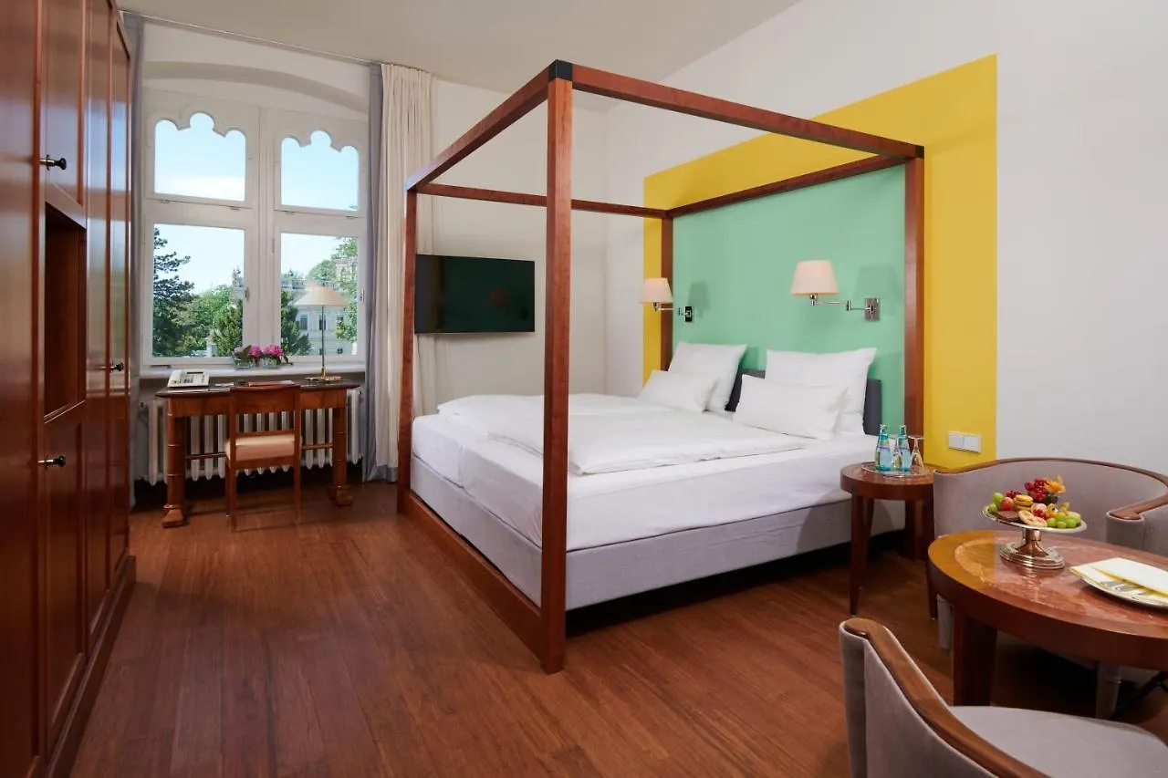 ****  Hotel Schloss Eckberg Dresden Tyskland