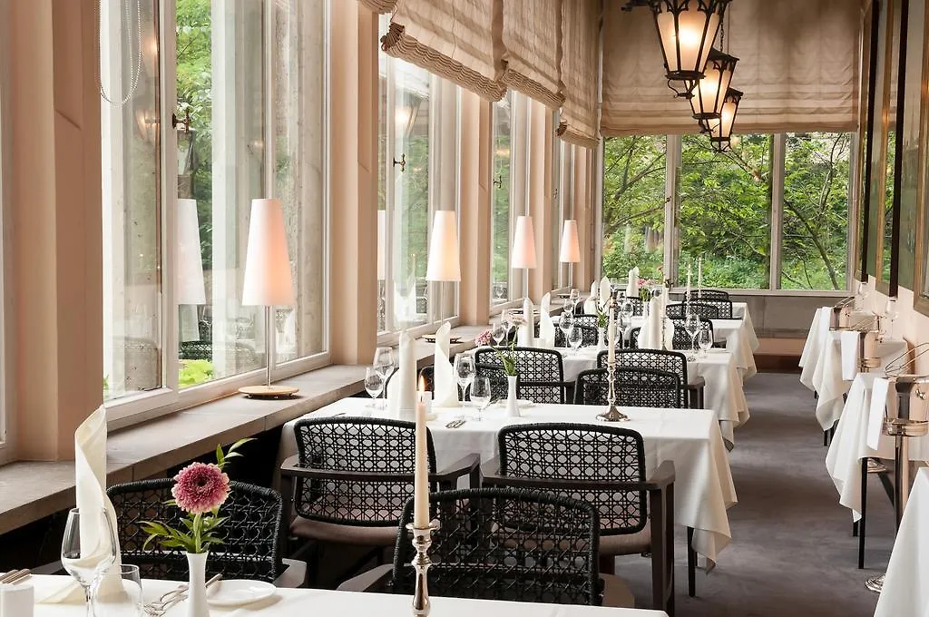 Hotel Schloss Eckberg Dresden 4*,  Tyskland