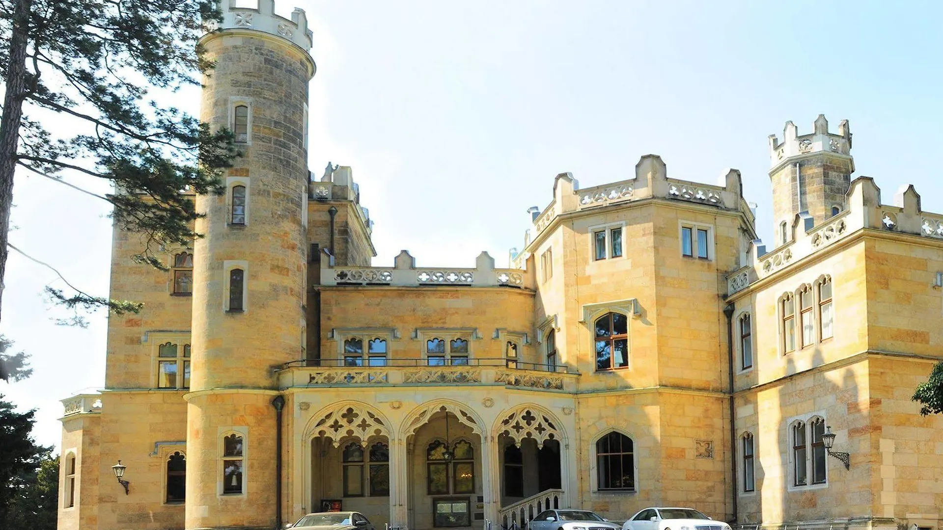 Hotel Schloss Eckberg Dresden 4*,  Tyskland
