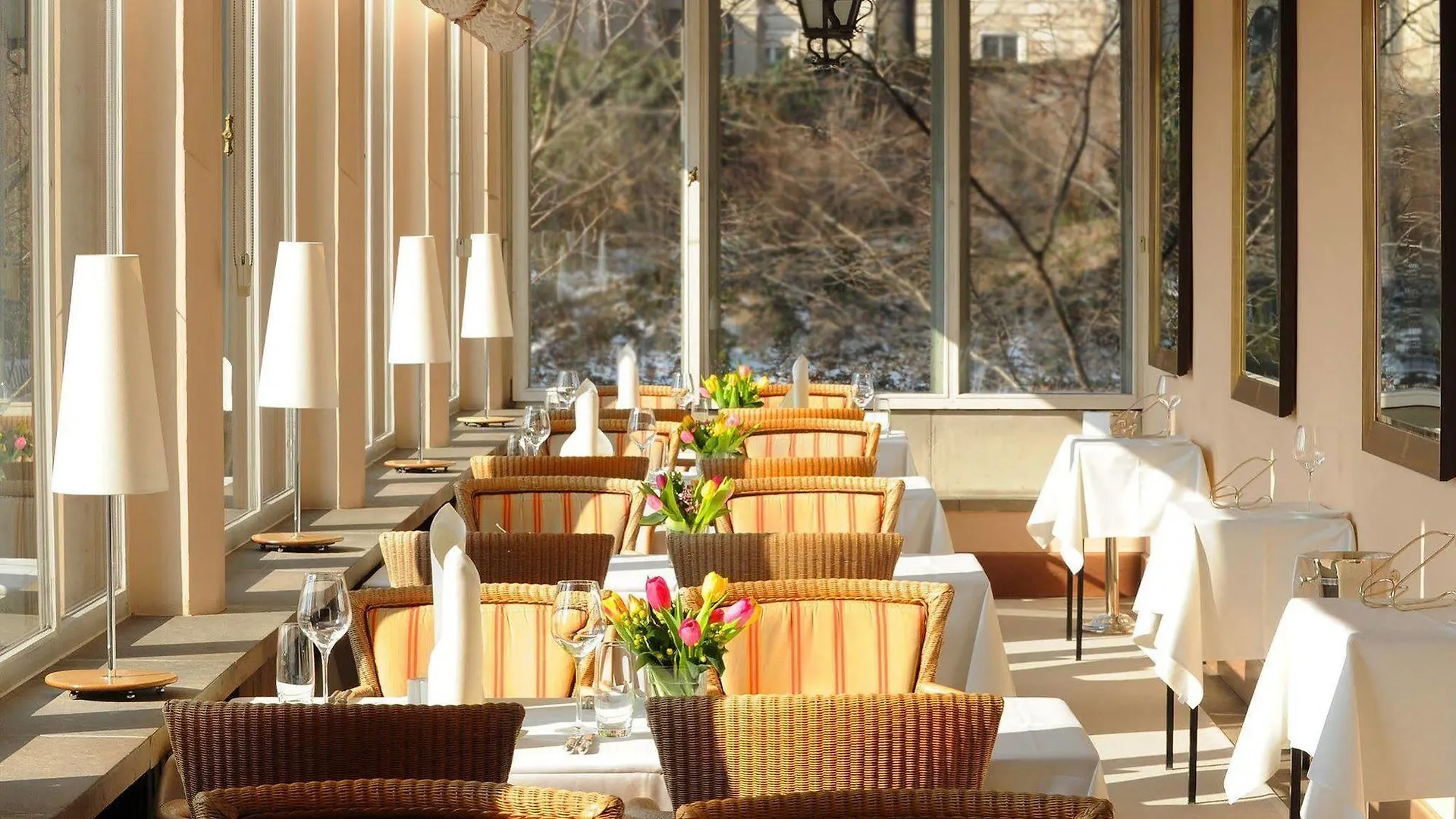 Hotel Schloss Eckberg Dresden